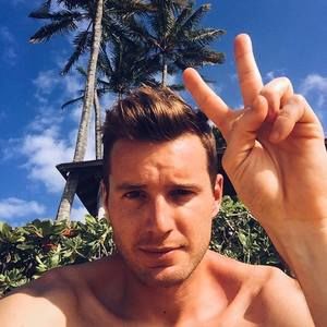 Meet your Posher, Tim